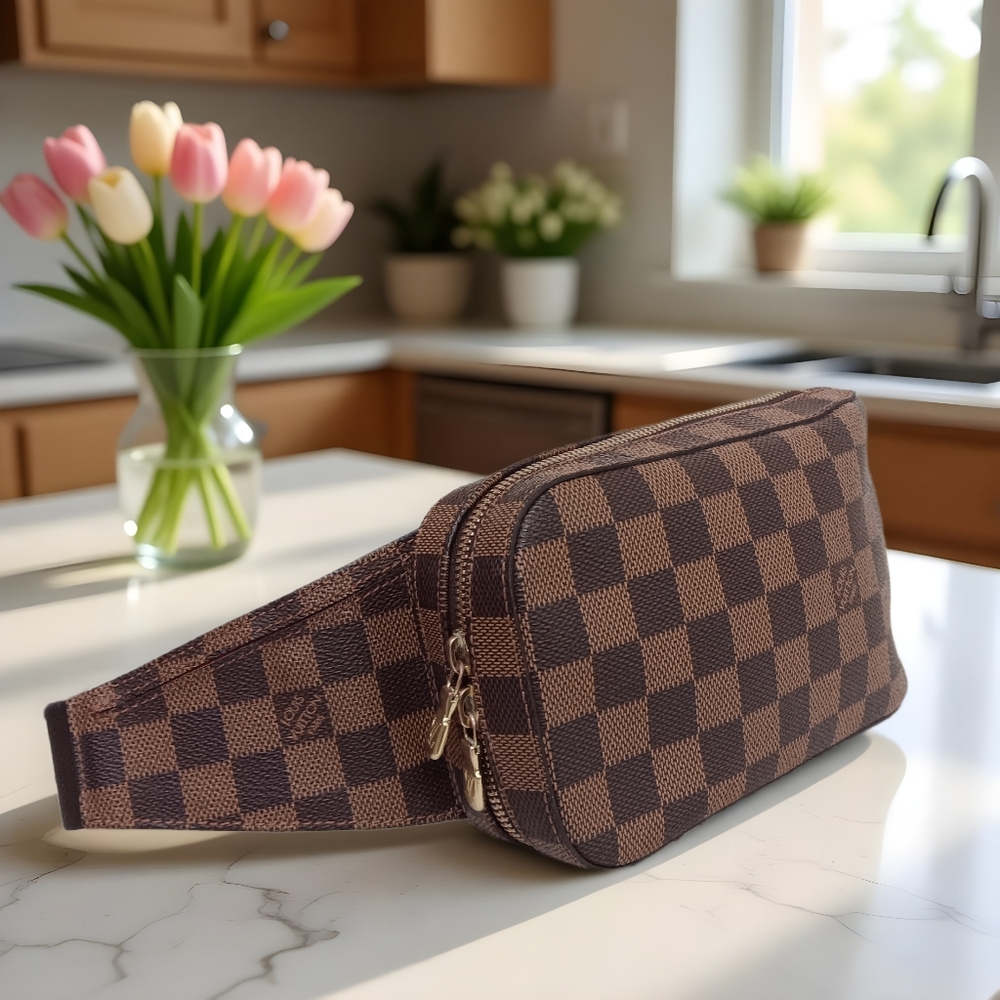 Louis Vuitton EUC ✨ Damier Ebene Geronimos Belt Crossbody Bag Bumbag W/BOX - Picture 7 of 16